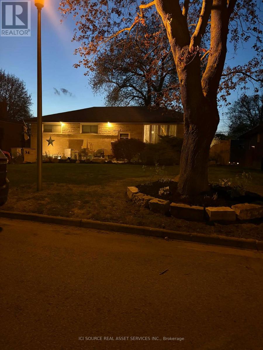 54 Rockwyn Crescent, London East, Ontario  N5W 1S9 - Photo 3 - X13219086