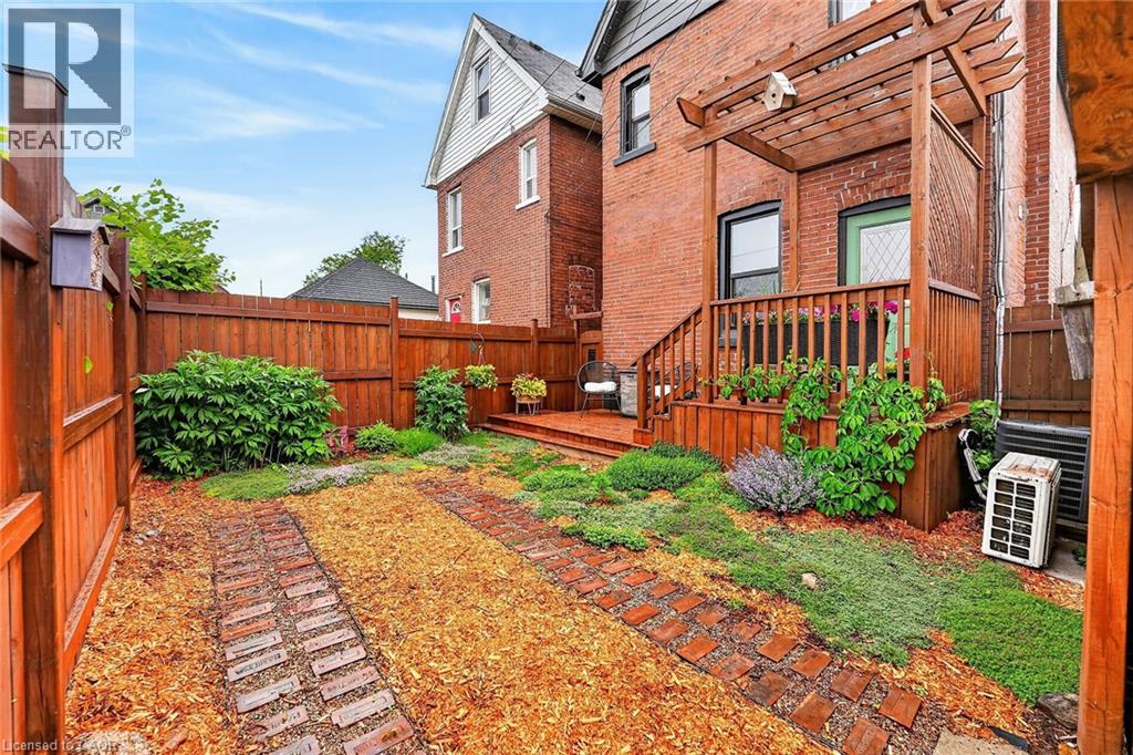 26 Campbell Avenue, Hamilton, Ontario  L8L 2N1 - Photo 38 - 40839219