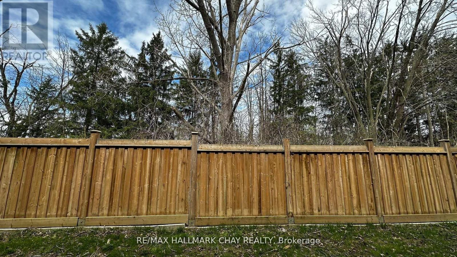 #38 - Main Floor - 540 Essa Road, Barrie, Ontario  L9J 0H2 - Photo 9 - S13228912