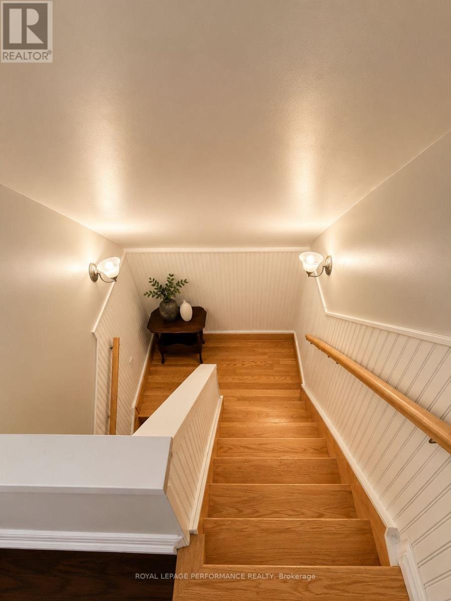 10 Faulkland Road, Toronto, Ontario  M1L 3S3 - Photo 16 - E13435594