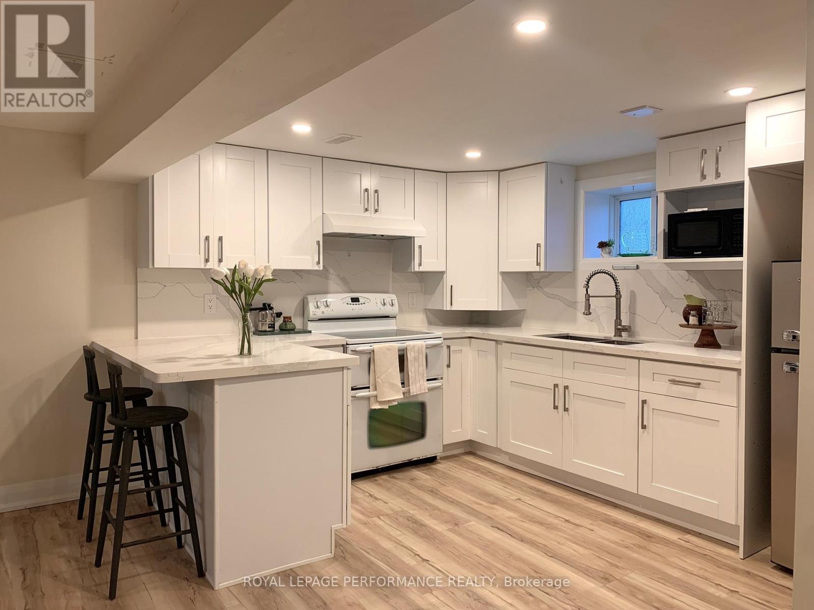 10 Faulkland Road, Toronto, Ontario  M1L 3S3 - Photo 22 - E13435594