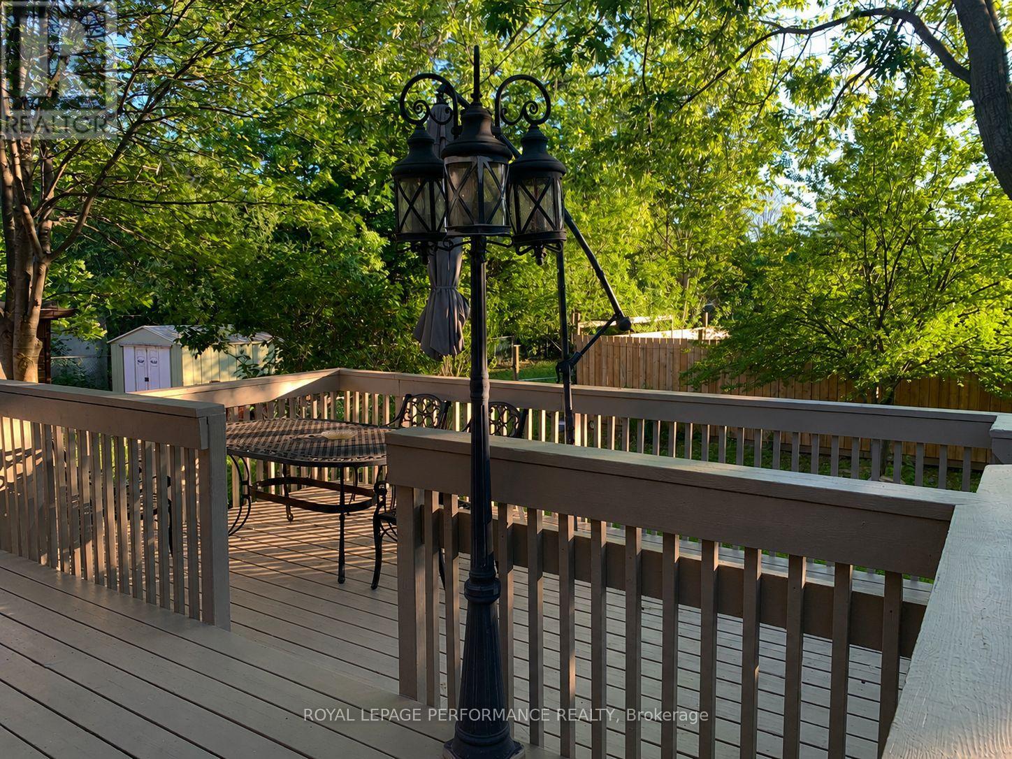 10 Faulkland Road, Toronto, Ontario  M1L 3S3 - Photo 32 - E13435594