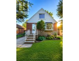 10 FAULKLAND ROAD, Toronto, Ontario