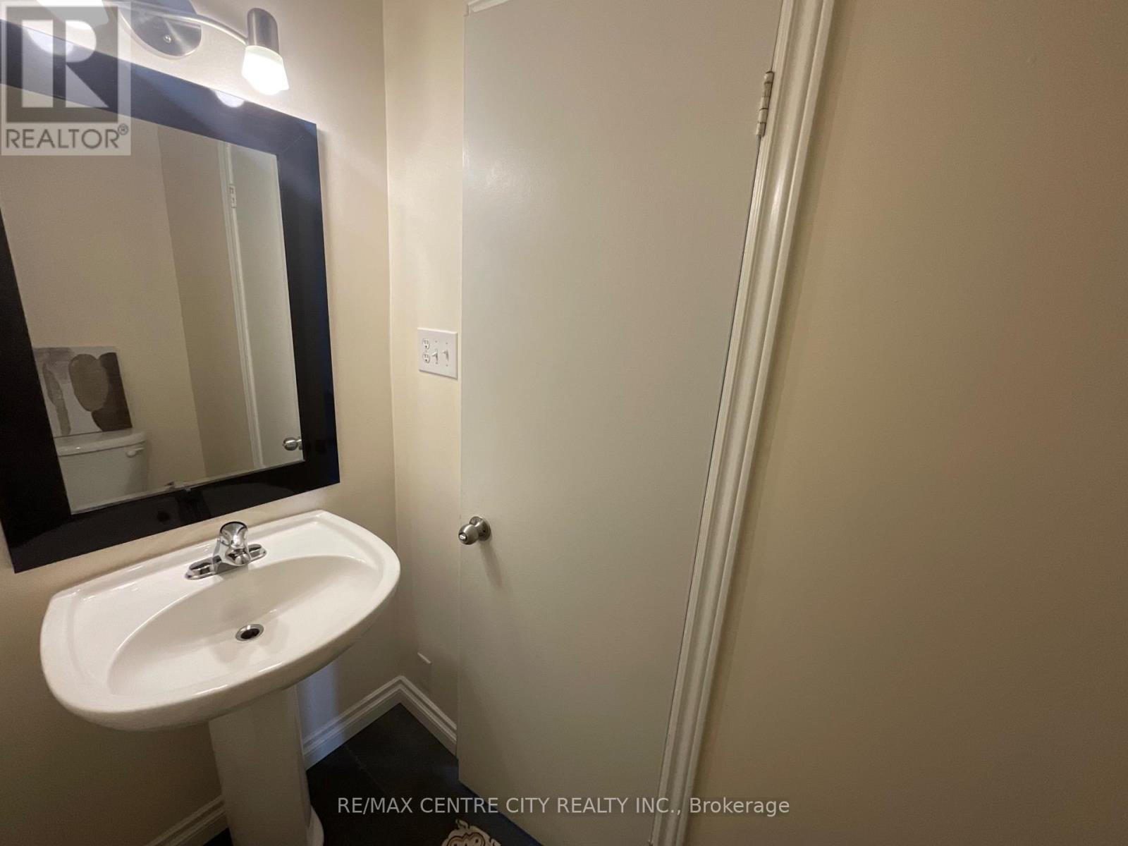 158 Monmore Road, London North, Ontario  N6G 3A6 - Photo 7 - X13435598