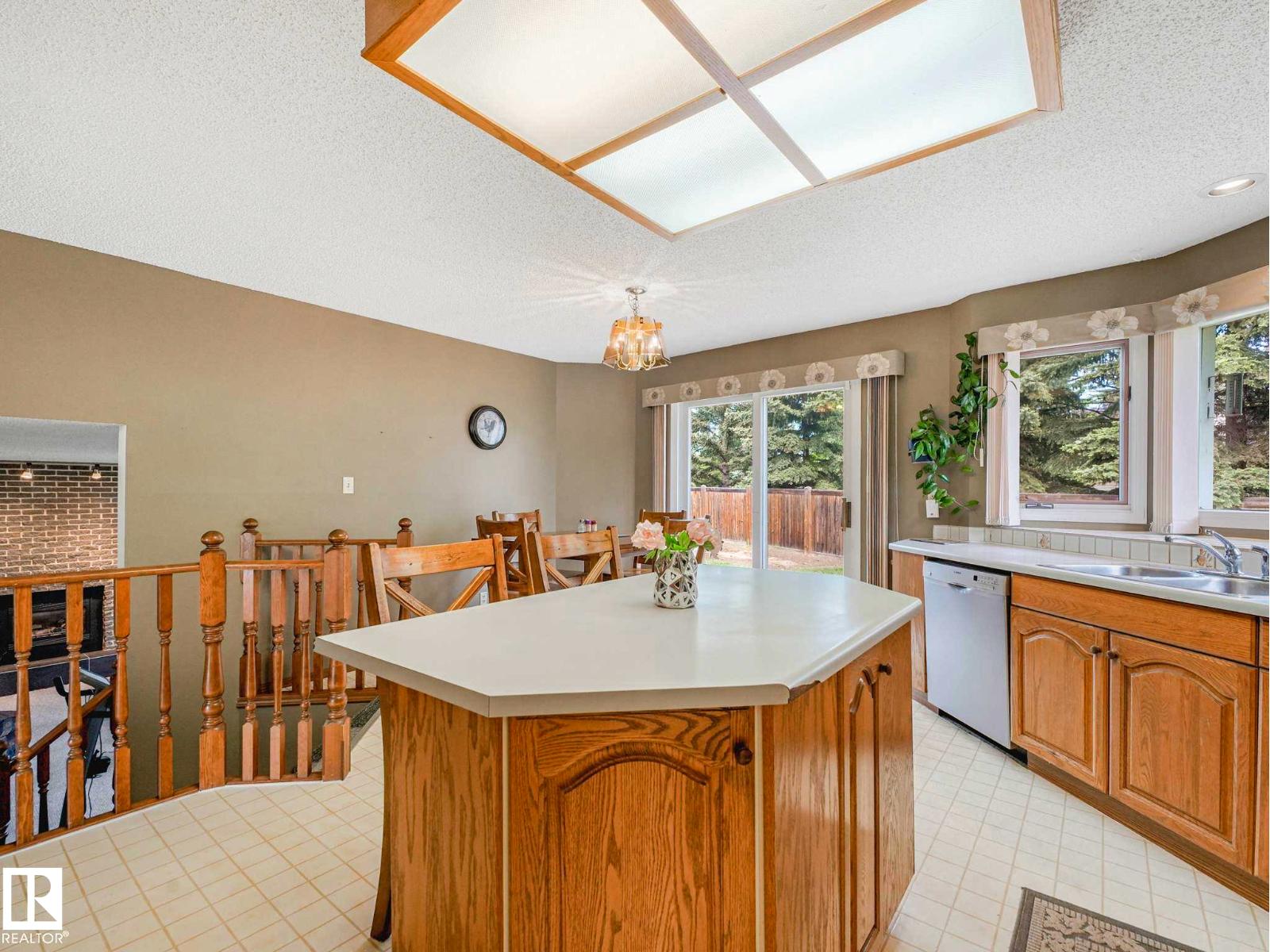 8121 188a St Nw, Edmonton, Alberta  T5T 5A8 - Photo 13 - E4493281