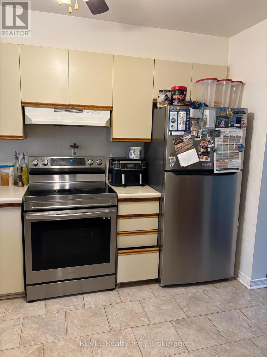 74 - 65 Dorchester Boulevard, St. Catharines (Carlton/bunting), Ontario  L2M 7T2 - Photo 2 - X13435666