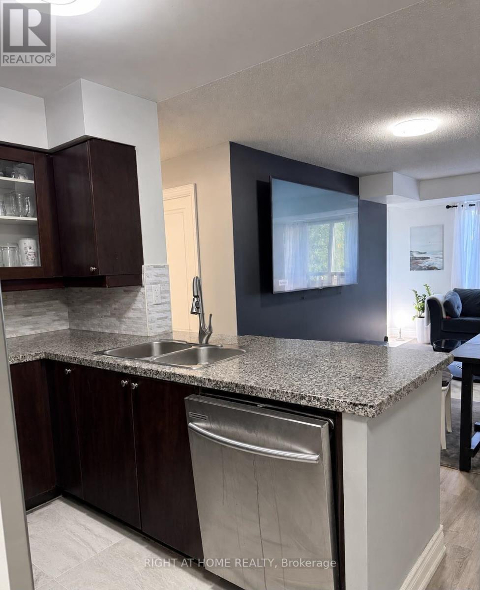 201 - 8 Mckee Avenue, Toronto, Ontario  M2N 7E5 - Photo 6 - C13435652