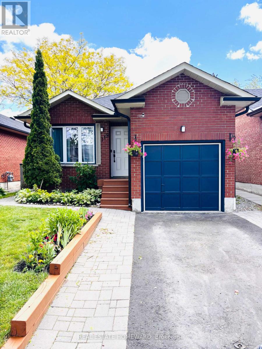 119 RIBBLESDALE DRIVE, Whitby, Ontario