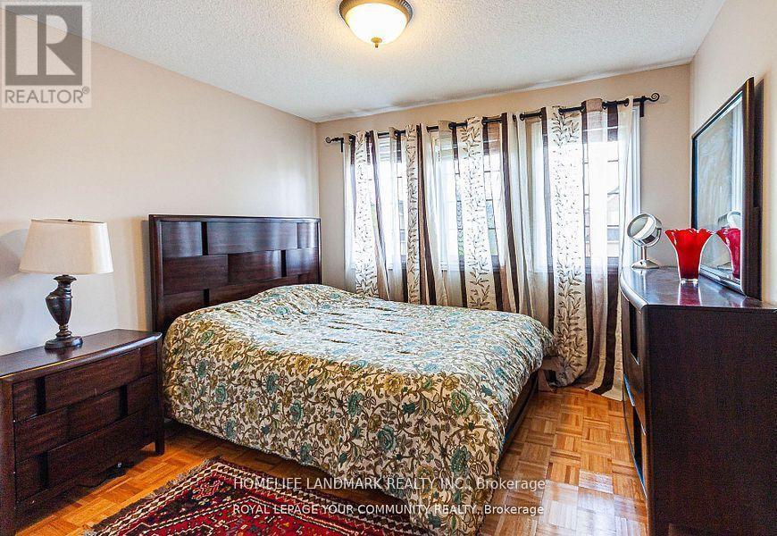 111 Deerwood Crescent, Richmond Hill, Ontario  L4E 4B3 - Photo 12 - N13435612