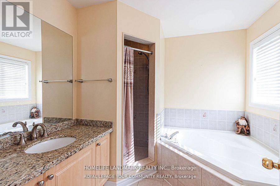 111 Deerwood Crescent, Richmond Hill, Ontario  L4E 4B3 - Photo 15 - N13435612