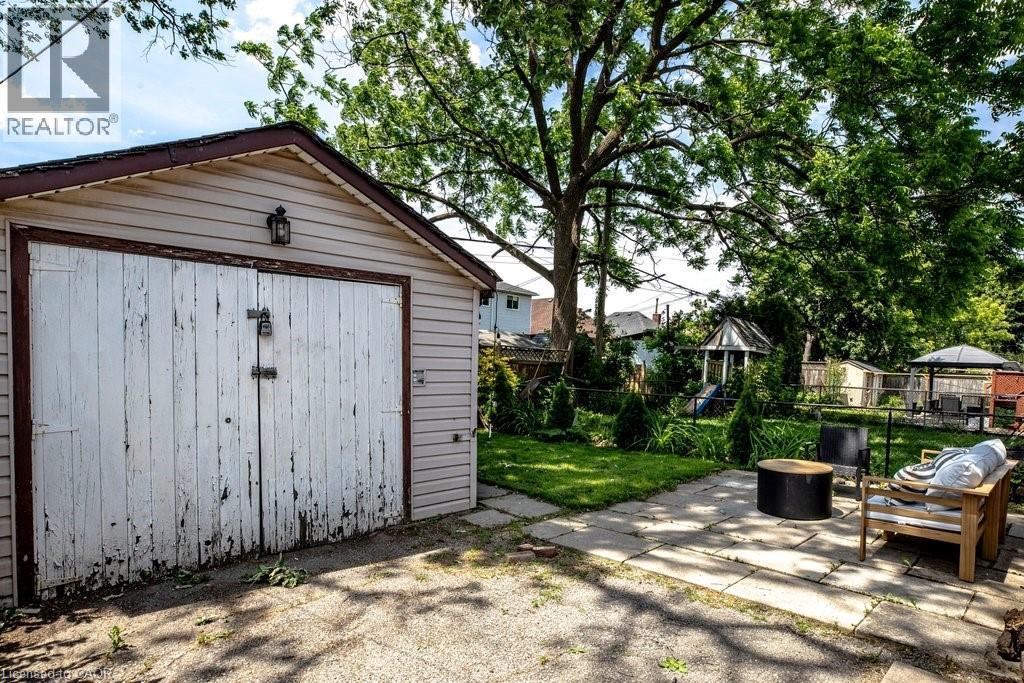 151 Tragina Avenue N, Hamilton, Ontario  L8H 5C7 - Photo 35 - 40837944