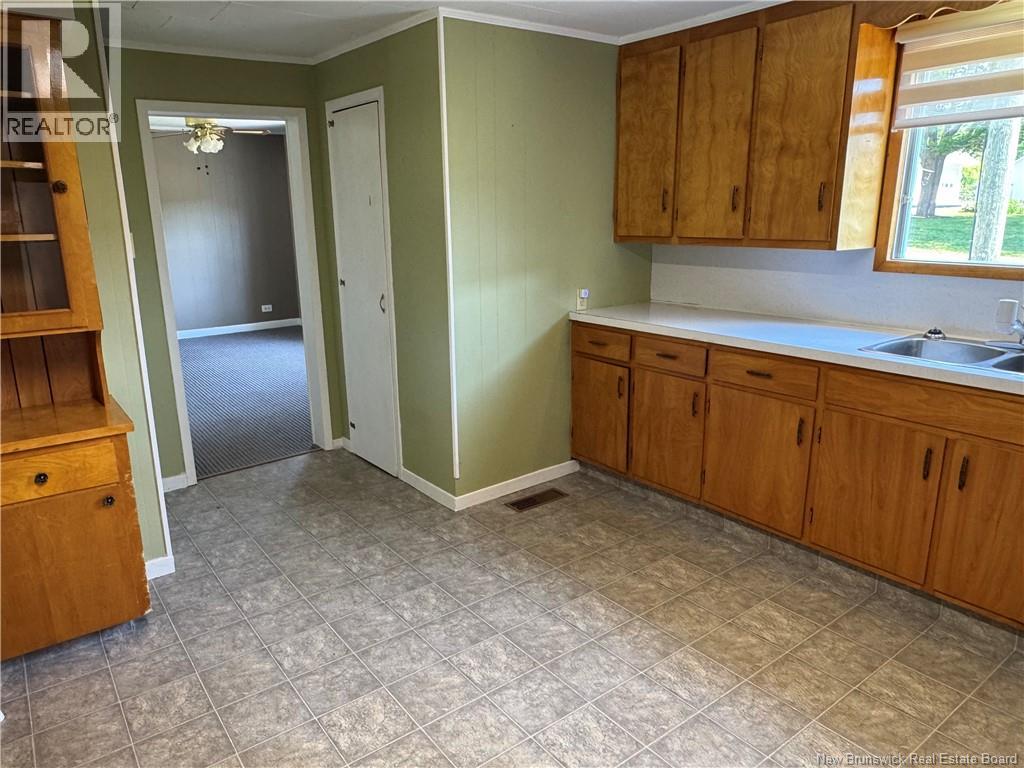 250 Main St, Bath, New Brunswick  E7J 1E9 - Photo 6 - NB141744