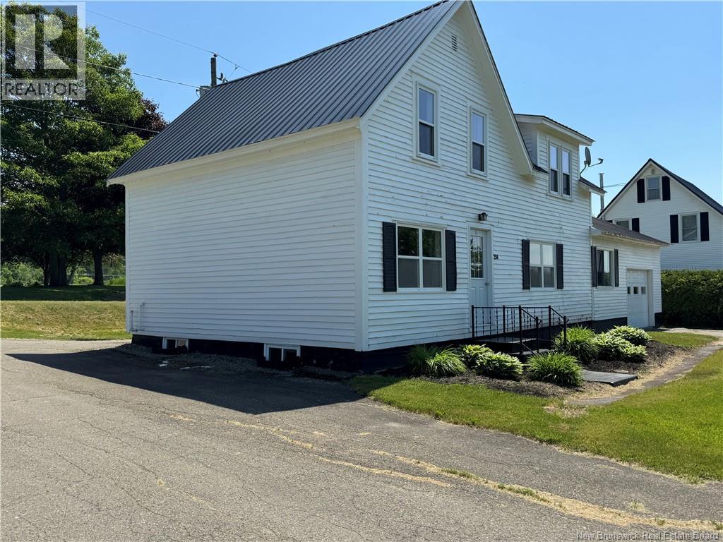 250 Main St, Bath, New Brunswick  E7J 1E9 - Photo 32 - NB141744
