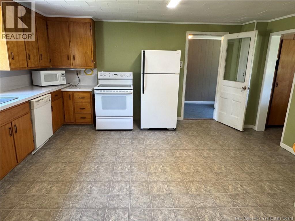 250 Main St, Bath, New Brunswick  E7J 1E9 - Photo 4 - NB141744