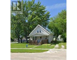 543 ST CHARLES STREET, Lakeshore, Ontario