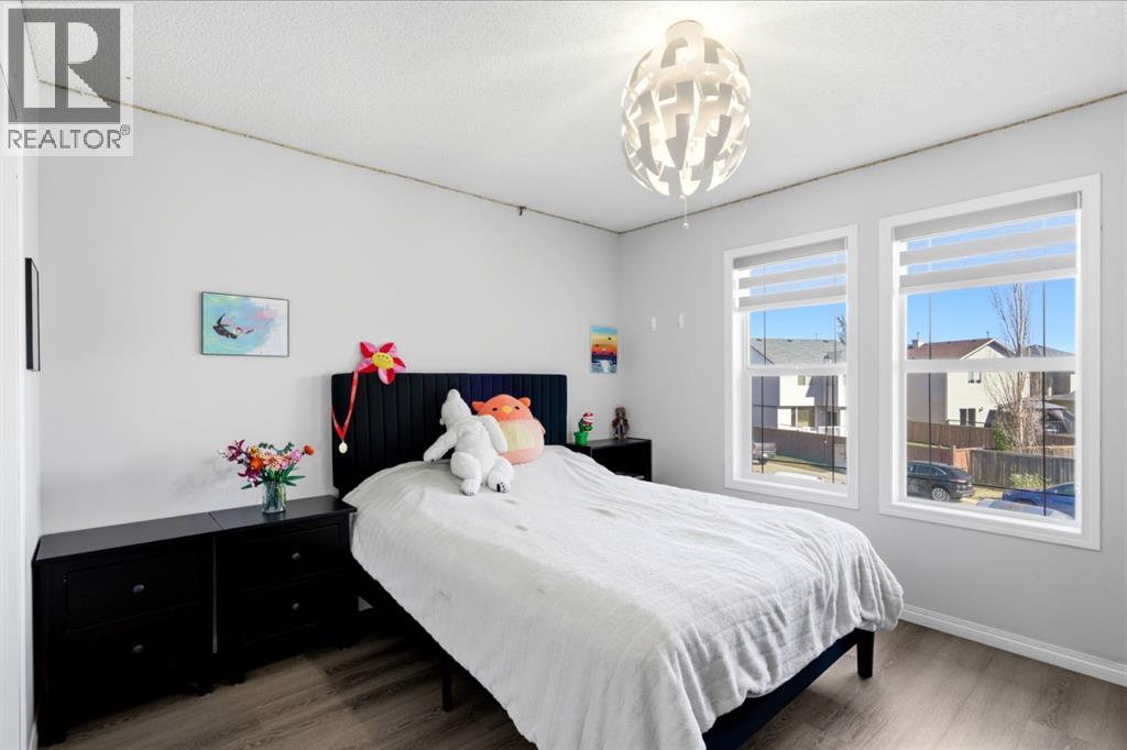 212 Willowmere Close, Chestermere, Alberta  T1X 1S2 - Photo 24 - A2320378