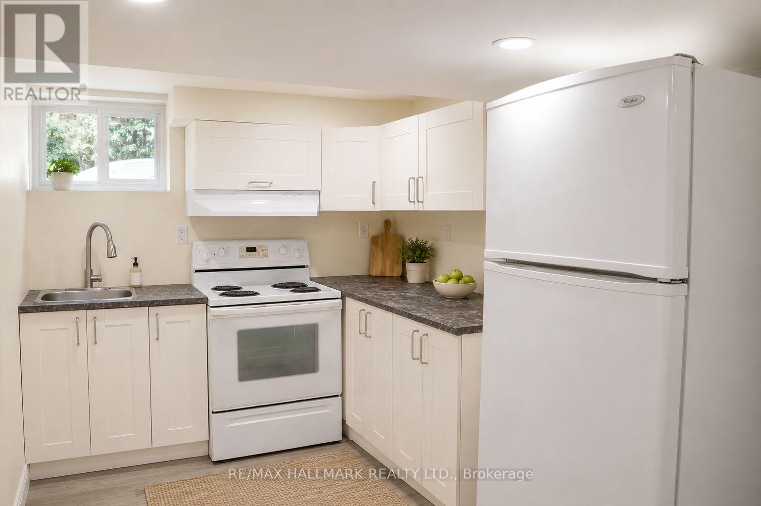 Lower - 9884 Bayview Avenue, Richmond Hill, Ontario  L4C 2L3 - Photo 5 - N13423988