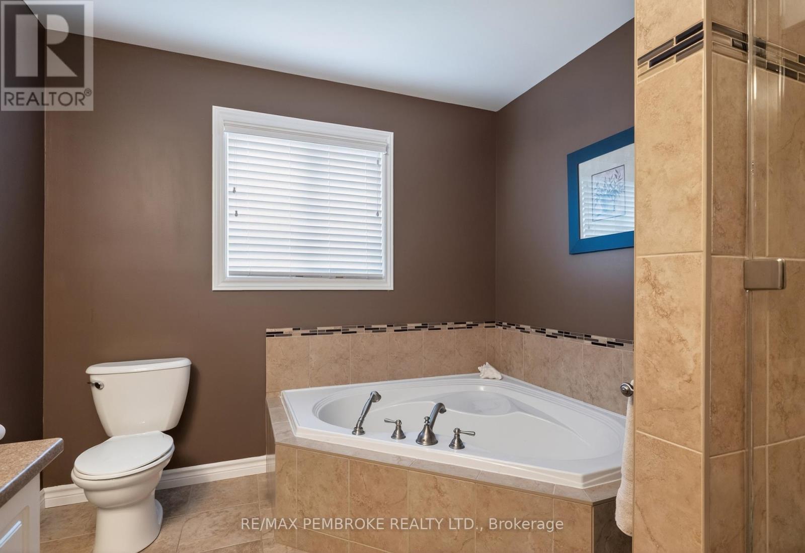 61 Oak Avenue, Petawawa, Ontario  K8H 0B5 - Photo 19 - X13435776