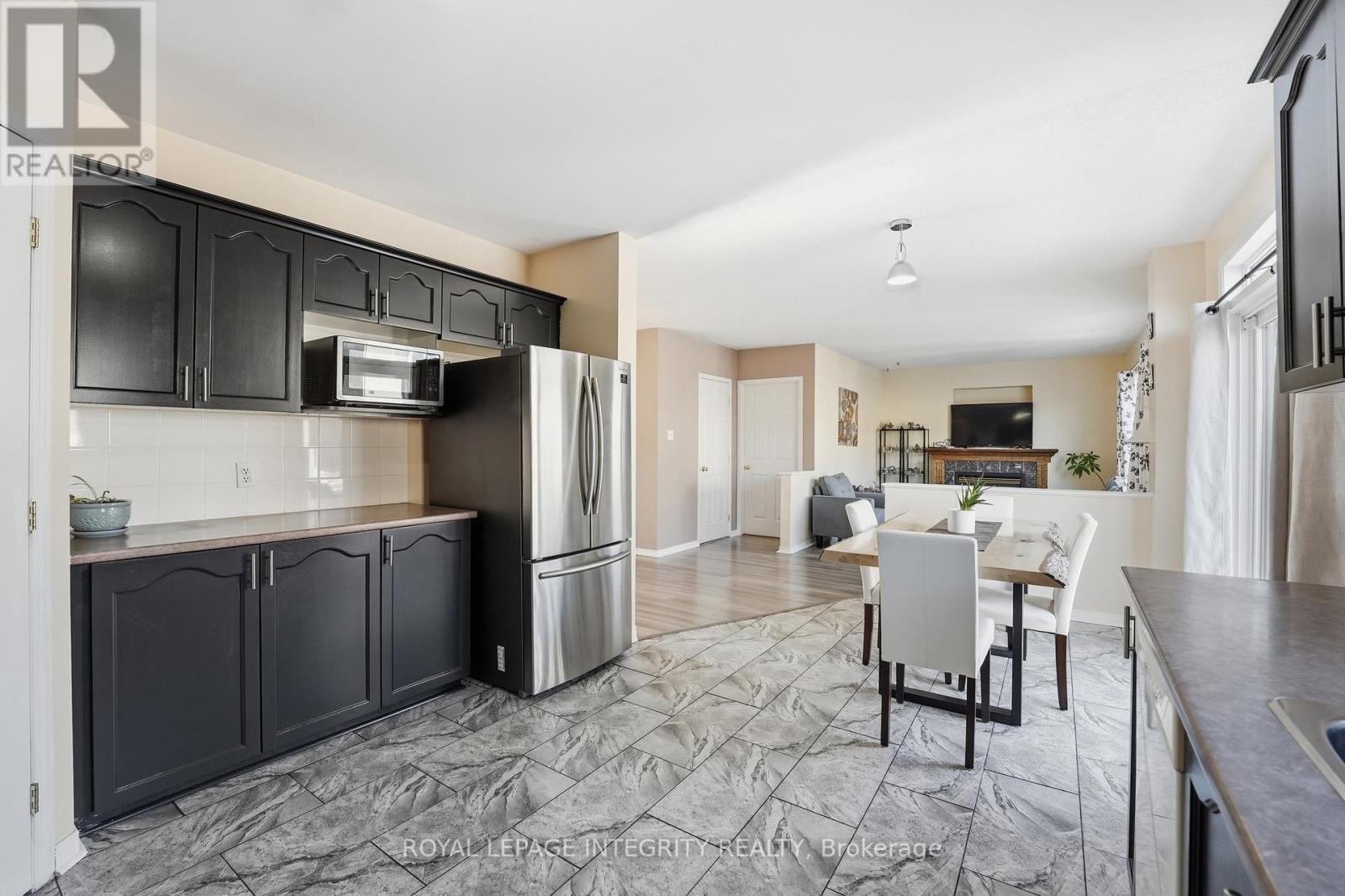 127 Stoney Pond Court, Ottawa, Ontario  K2S 2E6 - Photo 8 - X13435790