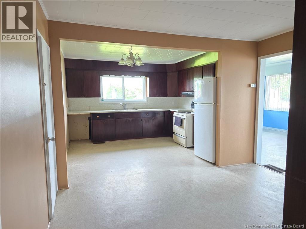 3711 Main, Belledune, New Brunswick  E8G 1Z7 - Photo 14 - NB141748