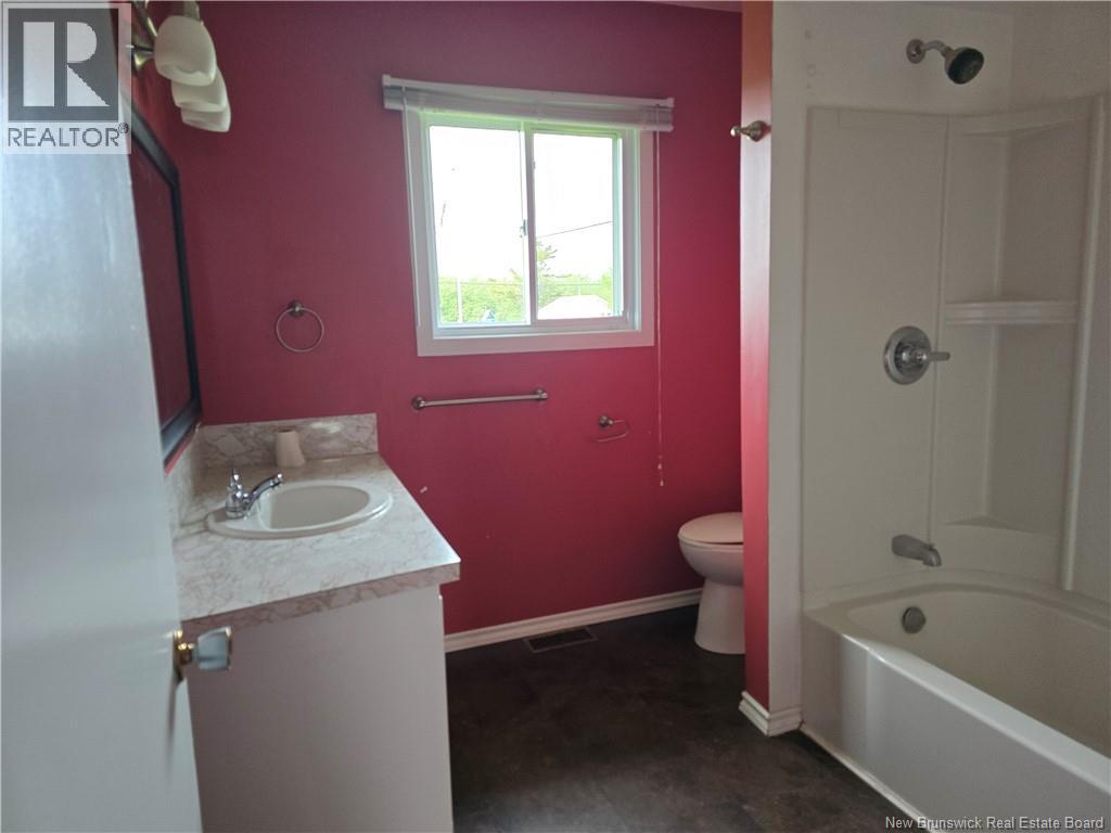 3711 Main, Belledune, New Brunswick  E8G 1Z7 - Photo 17 - NB141748
