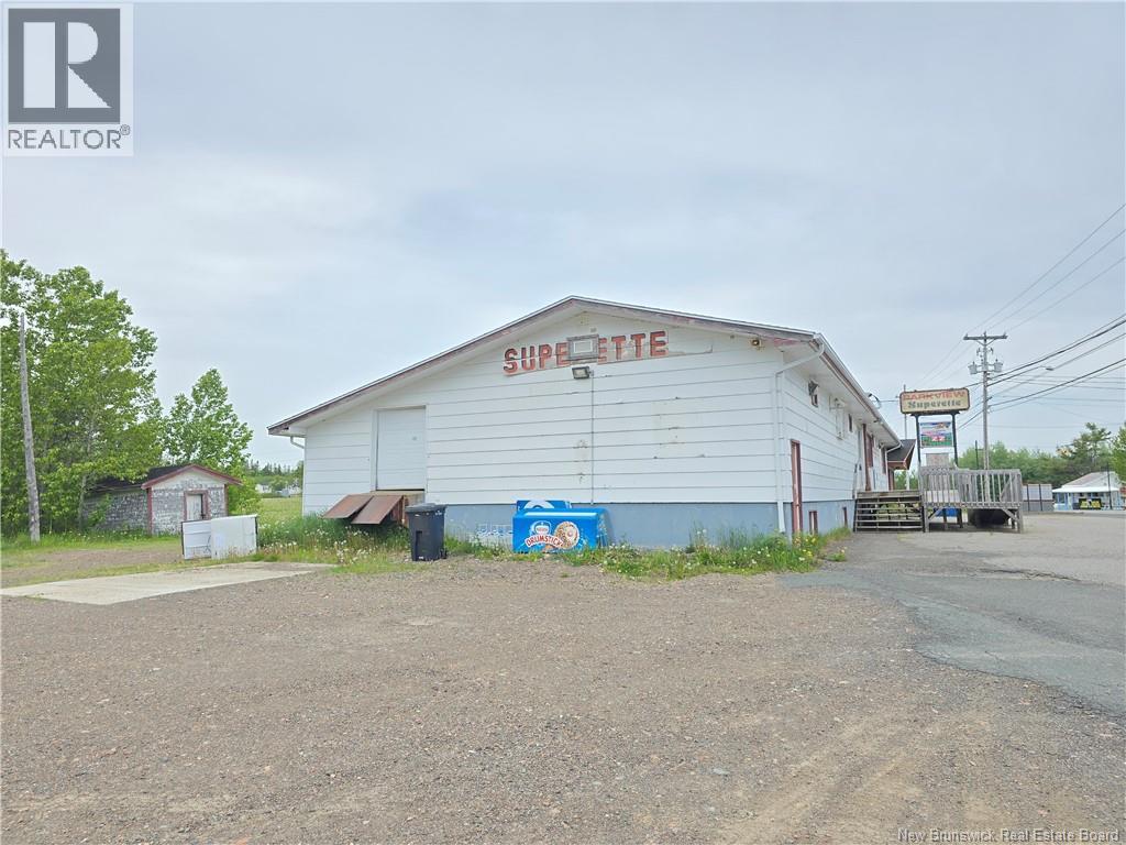 3711 Main, Belledune, New Brunswick  E8G 1Z7 - Photo 4 - NB141748
