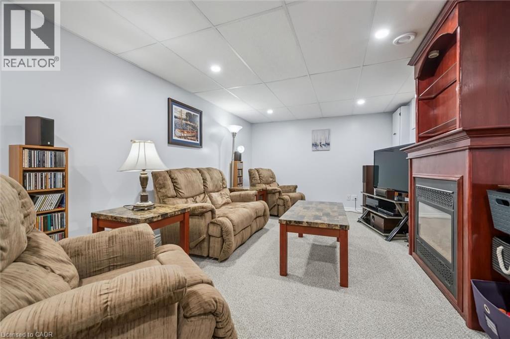 552 Greenbrook Drive, Kitchener, Ontario N2M 4K6 - Photo 16 - 40839259