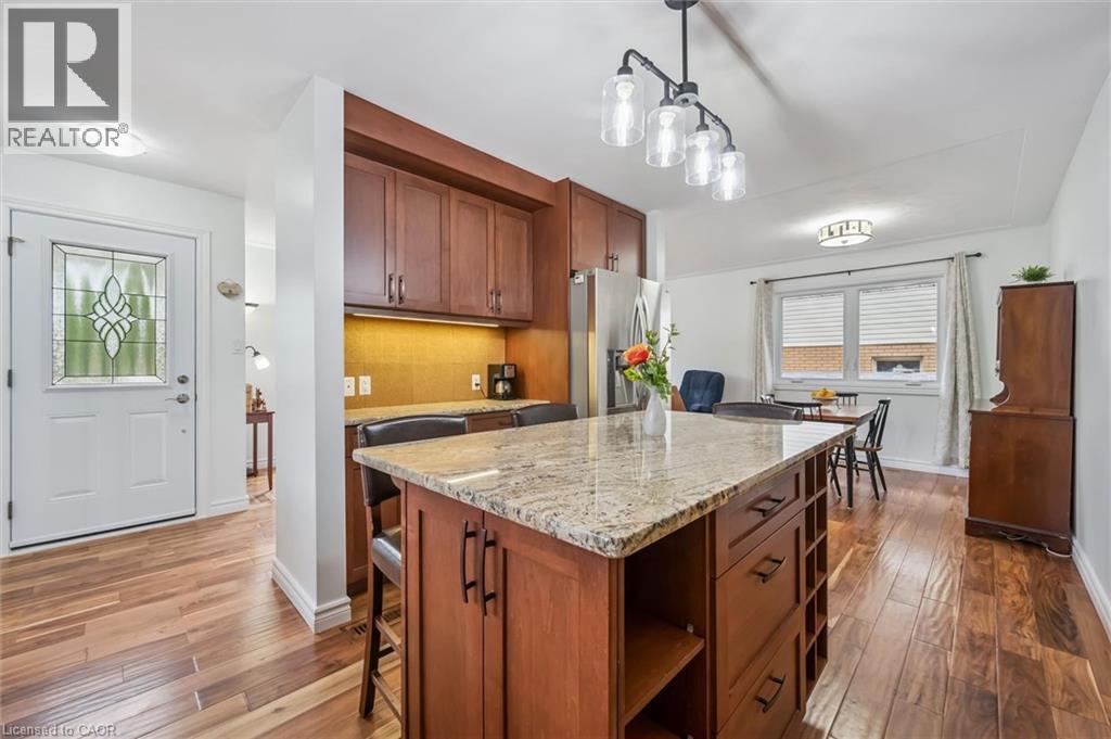 552 Greenbrook Drive, Kitchener, Ontario N2M 4K6 - Photo 8 - 40839259