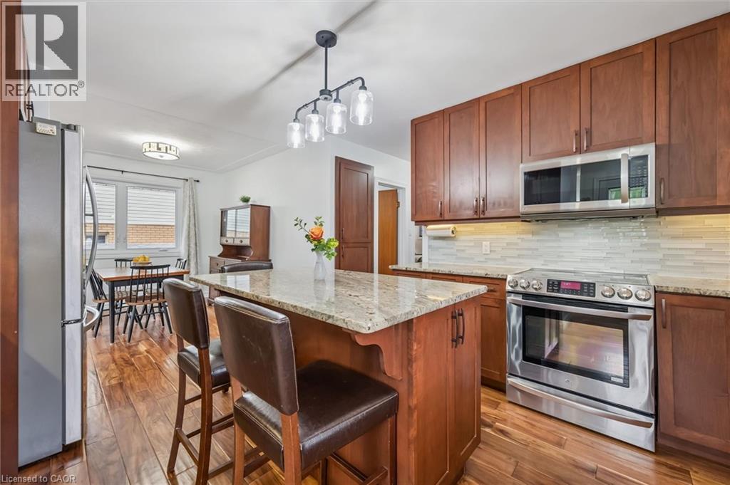 552 Greenbrook Drive, Kitchener, Ontario N2M 4K6 - Photo 9 - 40839259