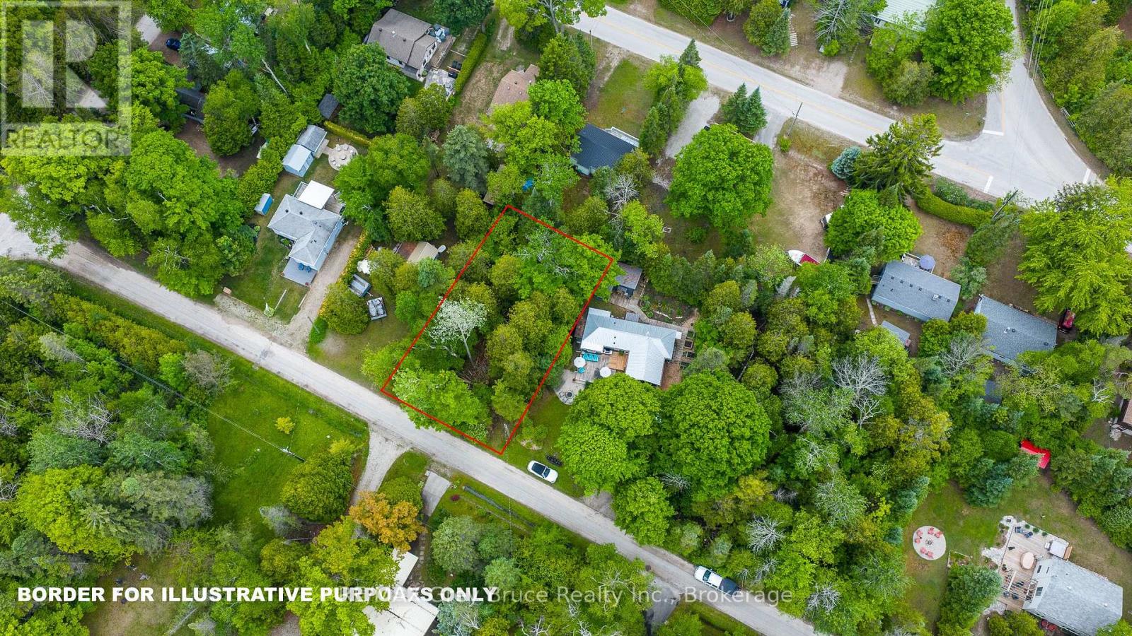 8 TORONTO AVENUE, south bruce peninsula, Ontario