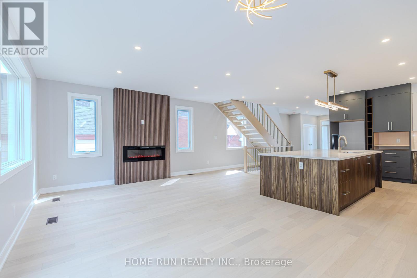 295 Dovercourt Avenue, Ottawa, Ontario  K1Z 7H4 - Photo 7 - X13418090