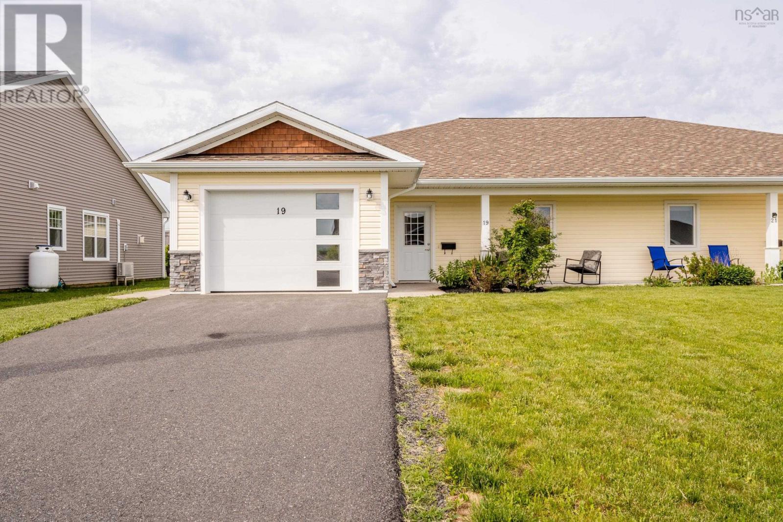19 Mackinnon Court, kentville, Nova Scotia