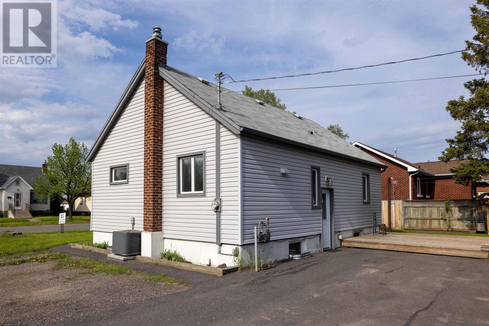 1418 Frederica St. W, Thunder Bay, Ontario  P7E 3Y8 - Photo 36 - TB2601347