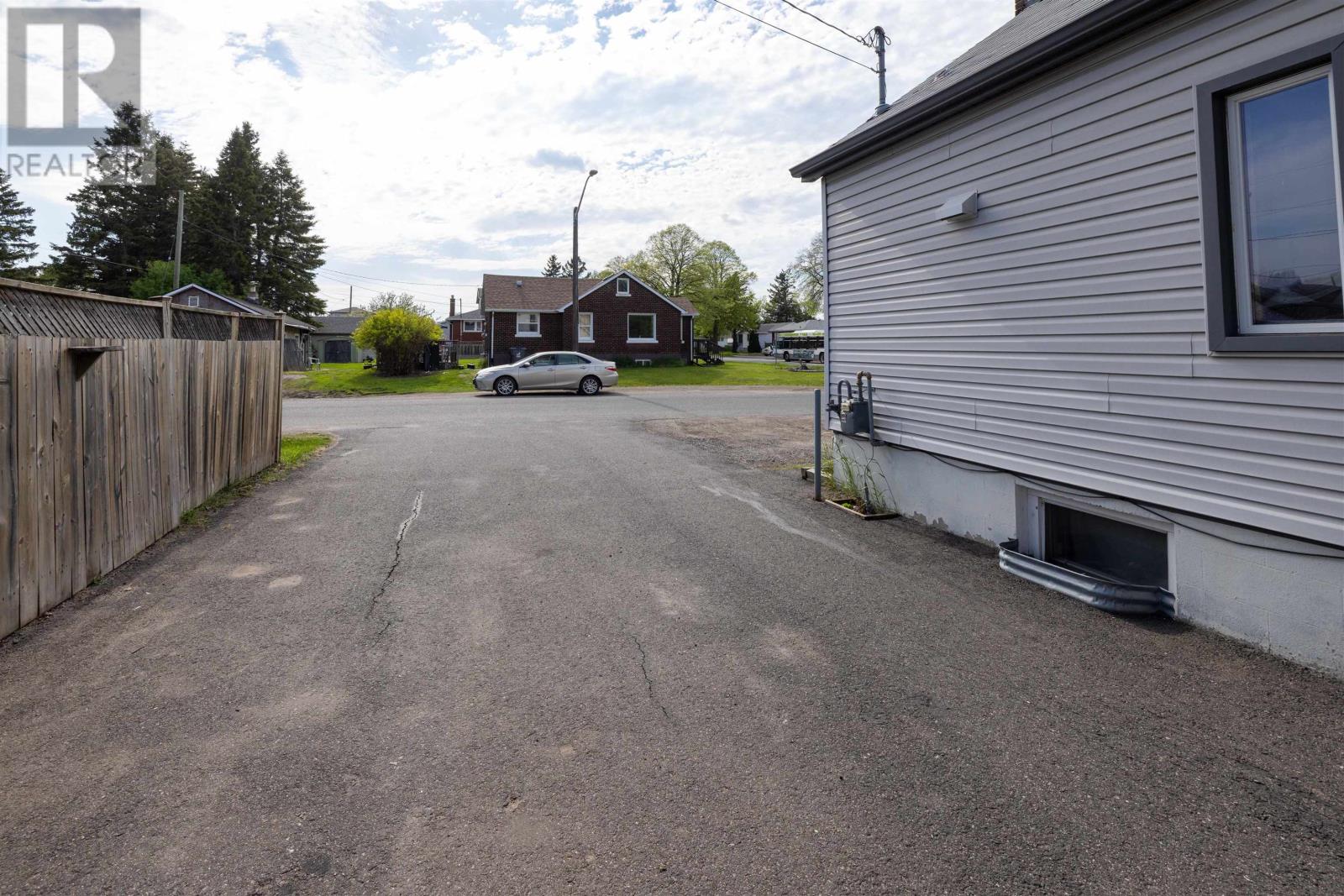 1418 Frederica St. W, Thunder Bay, Ontario  P7E 3Y8 - Photo 35 - TB2601347