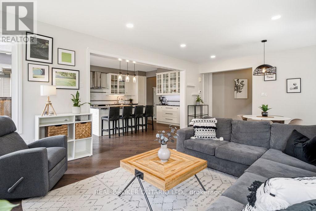 984 Shimmerton Circle, Ottawa, Ontario  K2M 0L4 - Photo 18 - X13435842