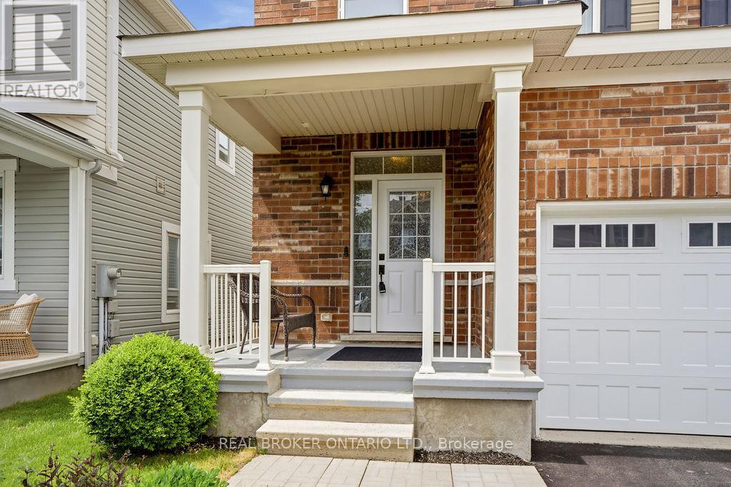 984 Shimmerton Circle, Ottawa, Ontario  K2M 0L4 - Photo 2 - X13435842