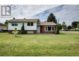 15 Arlington Drive E, Dowling, Ontario