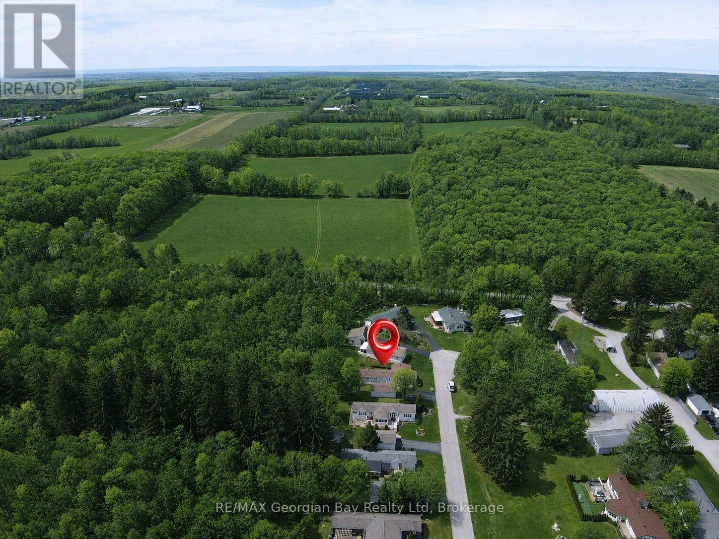 43 Highland Ave - 5411 Elliott Side Road, Tay, Ontario  L4R 4K3 - Photo 22 - S12940546