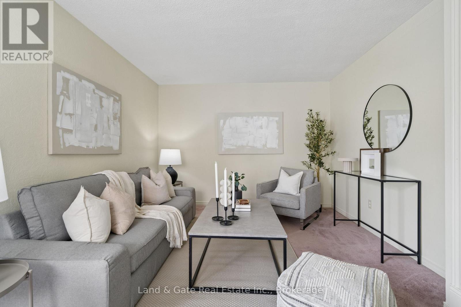 1286 Pinehurst Avenue, Oshawa, Ontario  L1H 8G5 - Photo 10 - E13433856