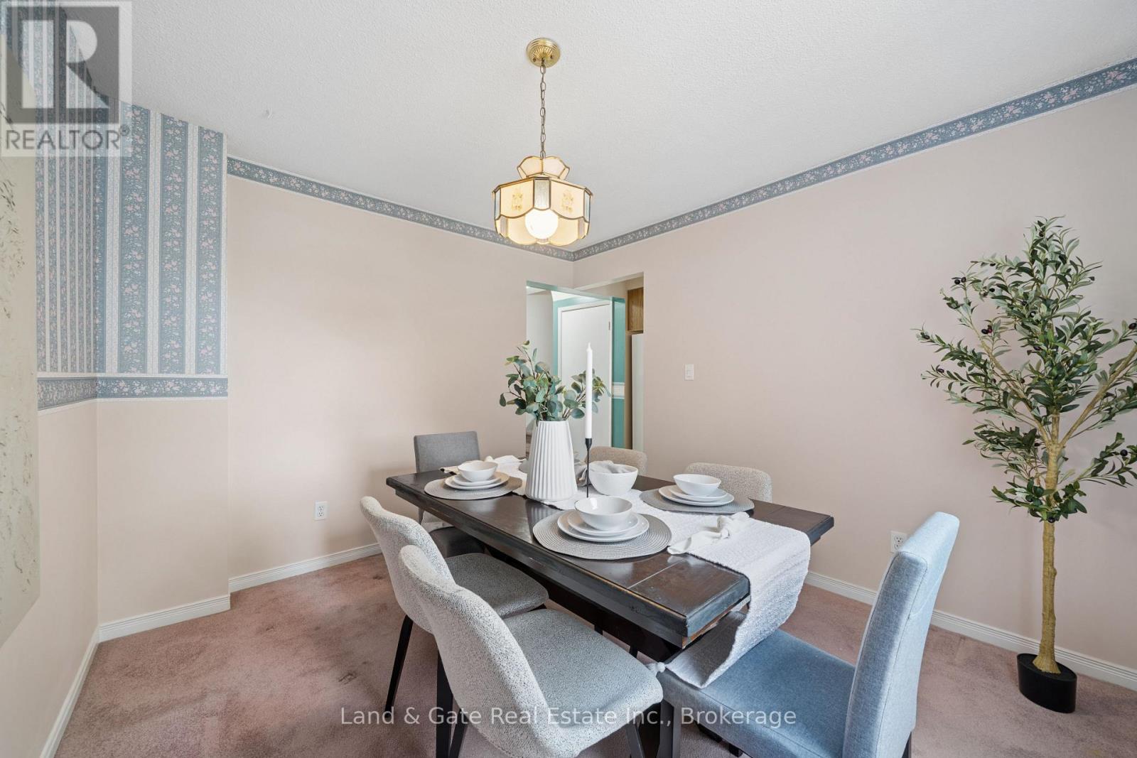 1286 Pinehurst Avenue, Oshawa, Ontario  L1H 8G5 - Photo 12 - E13433856