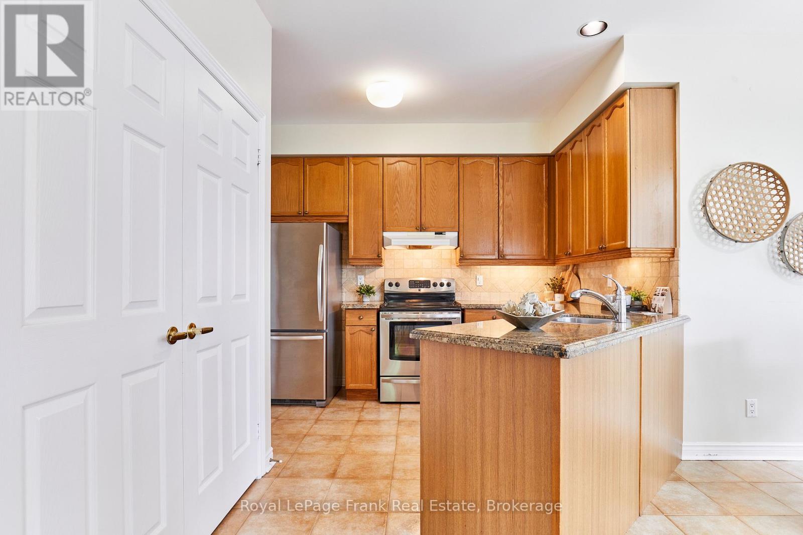 58 Waterbury Crescent, Scugog, Ontario  L9L 1R9 - Photo 15 - E13435998