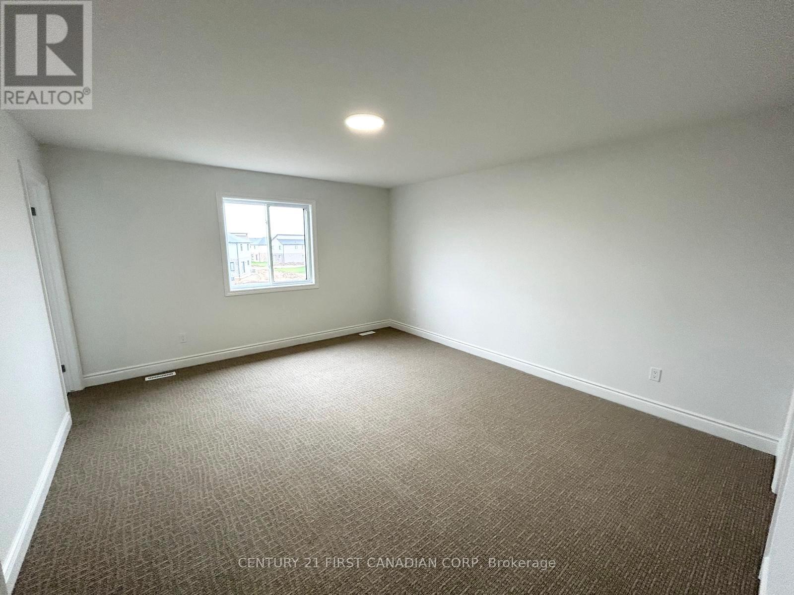Upper - 201 Roy Mcdonald Drive, London South, Ontario  N6L 0J1 - Photo 11 - X13435958