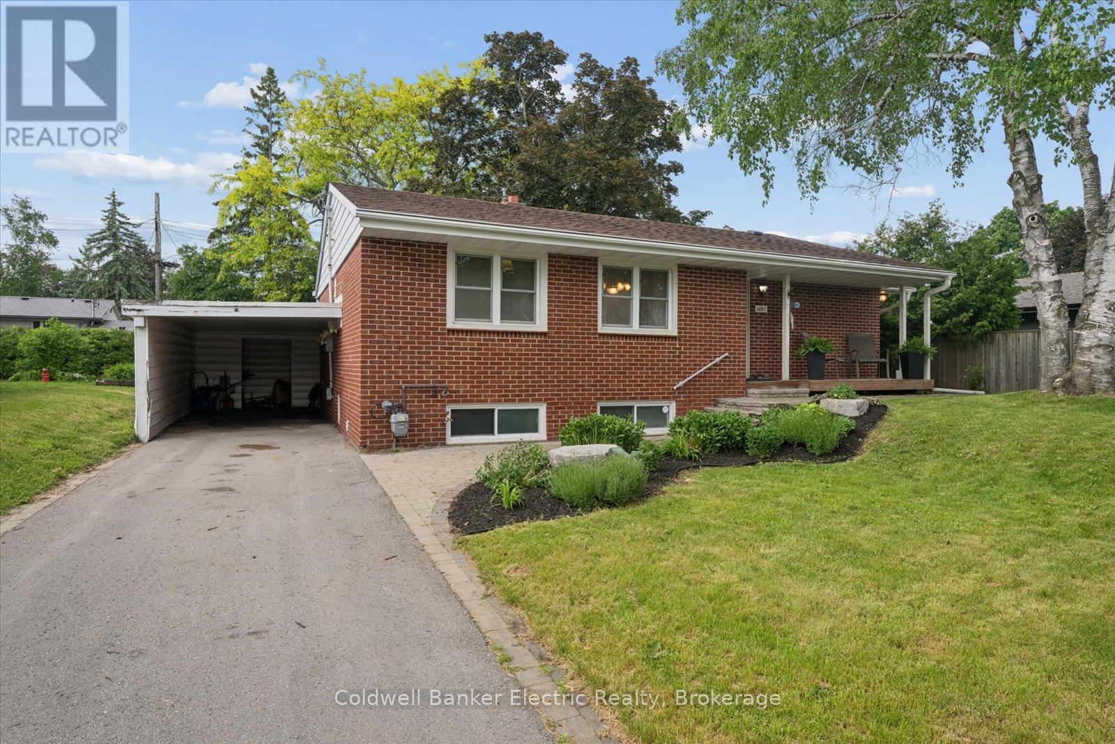 1497 Mayfair Avenue, Peterborough, Ontario  K9J 6T3 - Photo 3 - X13435988
