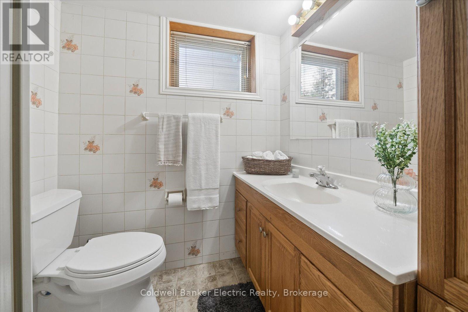 1497 Mayfair Avenue, Peterborough, Ontario  K9J 6T3 - Photo 35 - X13435988