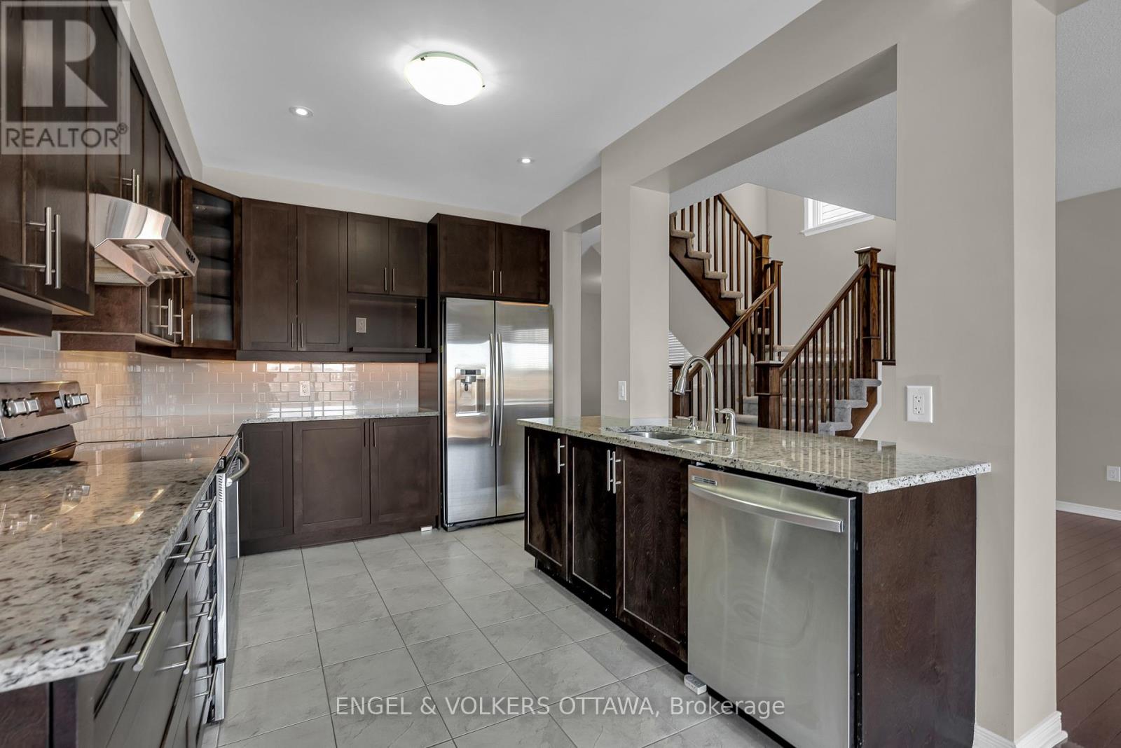 40 Tapadero Avenue, Ottawa, Ontario  K2V 0E2 - Photo 11 - X13435896
