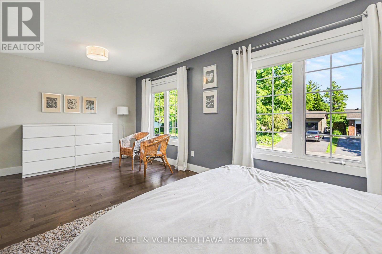 1299 Alloway Crescent, Ottawa, Ontario  K1K 3Y9 - Photo 12 - X13435926