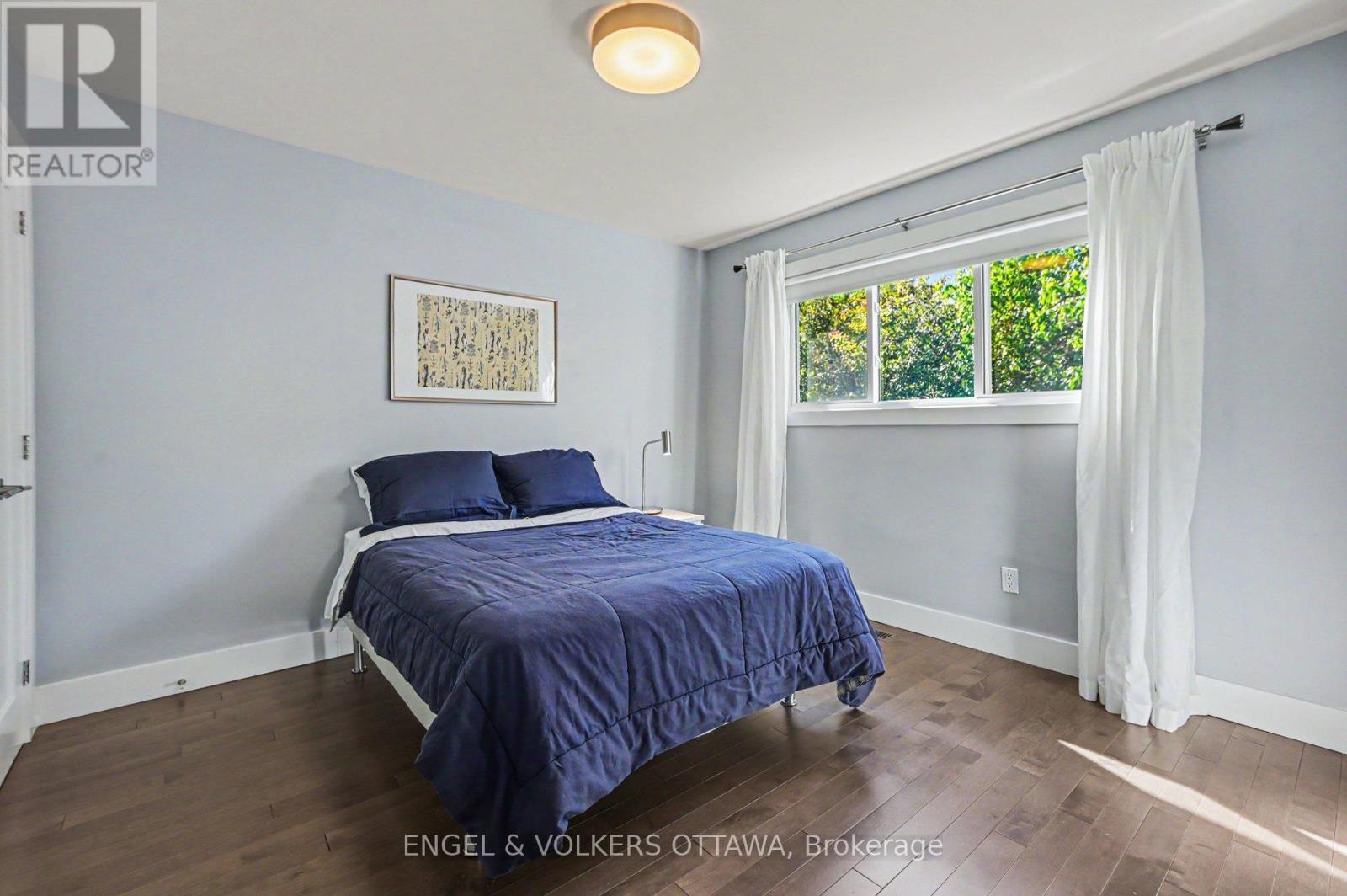 1299 Alloway Crescent, Ottawa, Ontario  K1K 3Y9 - Photo 15 - X13435926