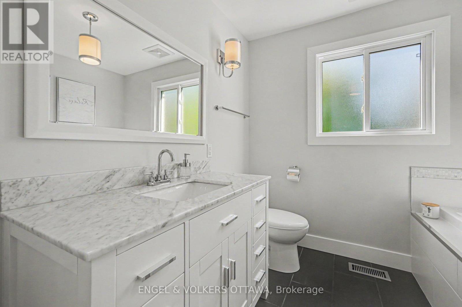 1299 Alloway Crescent, Ottawa, Ontario  K1K 3Y9 - Photo 23 - X13435926