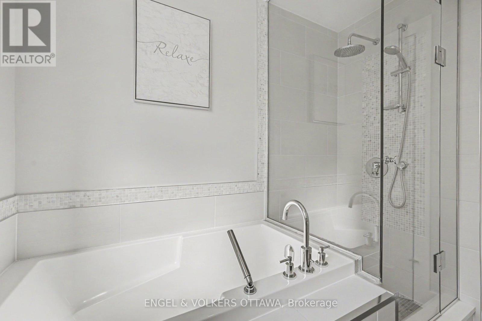 1299 Alloway Crescent, Ottawa, Ontario  K1K 3Y9 - Photo 24 - X13435926
