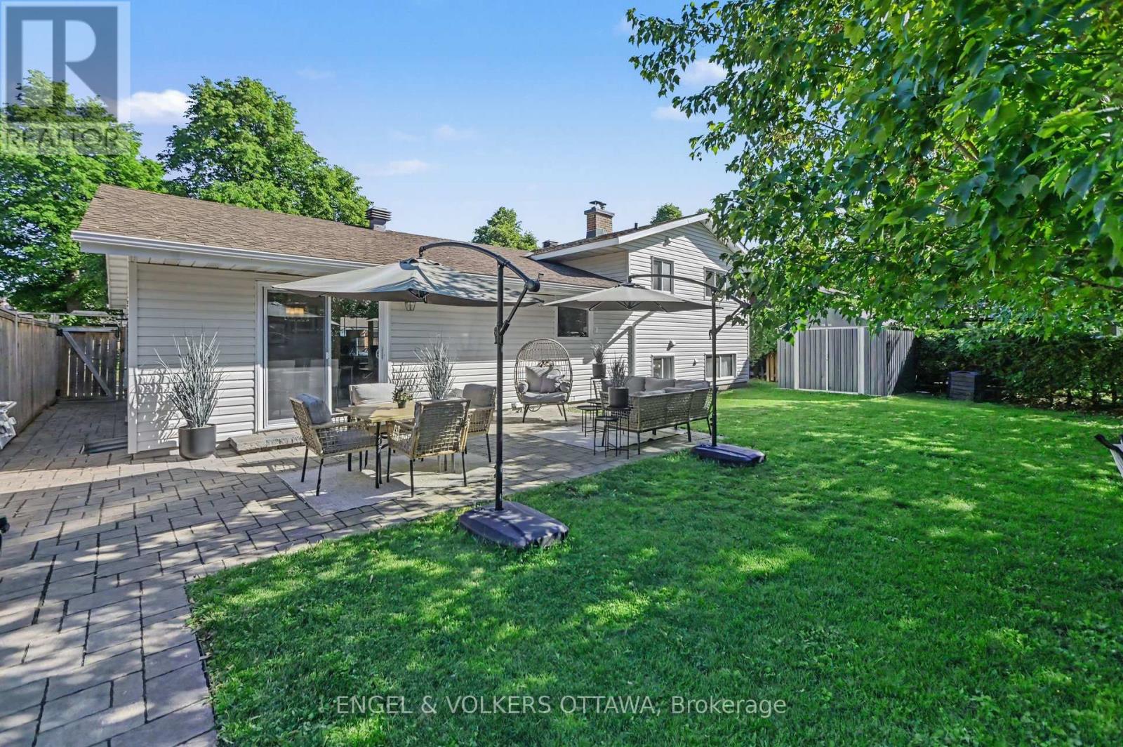 1299 Alloway Crescent, Ottawa, Ontario  K1K 3Y9 - Photo 25 - X13435926